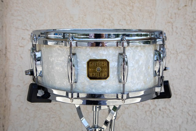 Gretsch USA Custom 5-1/2 x 14 10-lug White Marine Pearl, Relic NOS